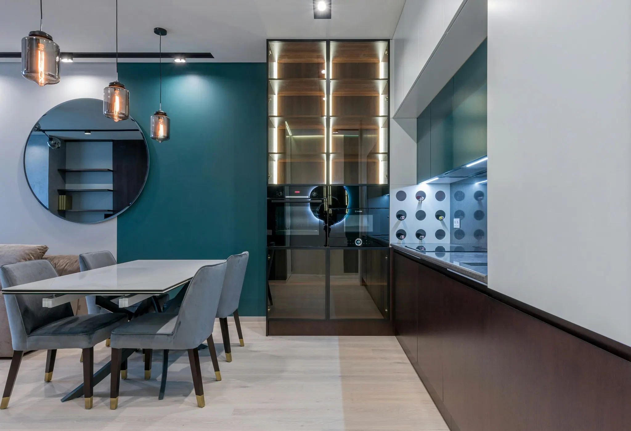 Raw Concrete, interior